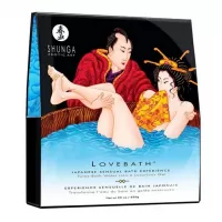 Mini Massage Candle Exotic Green Tea LoveBath Sensual Lotus